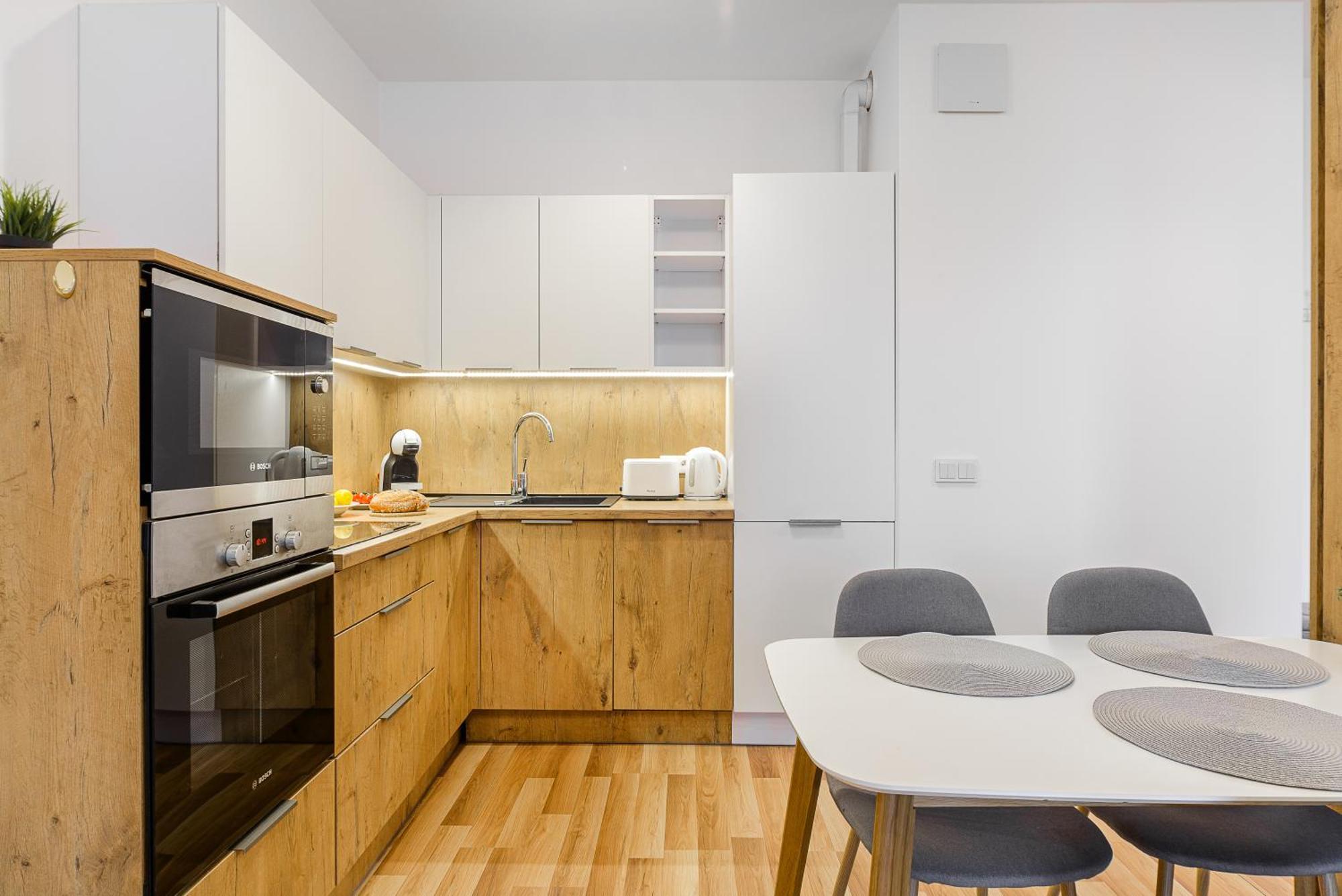 19 Dzielnica Kolejowa P&O Serviced Apartments Warsaw Exterior photo