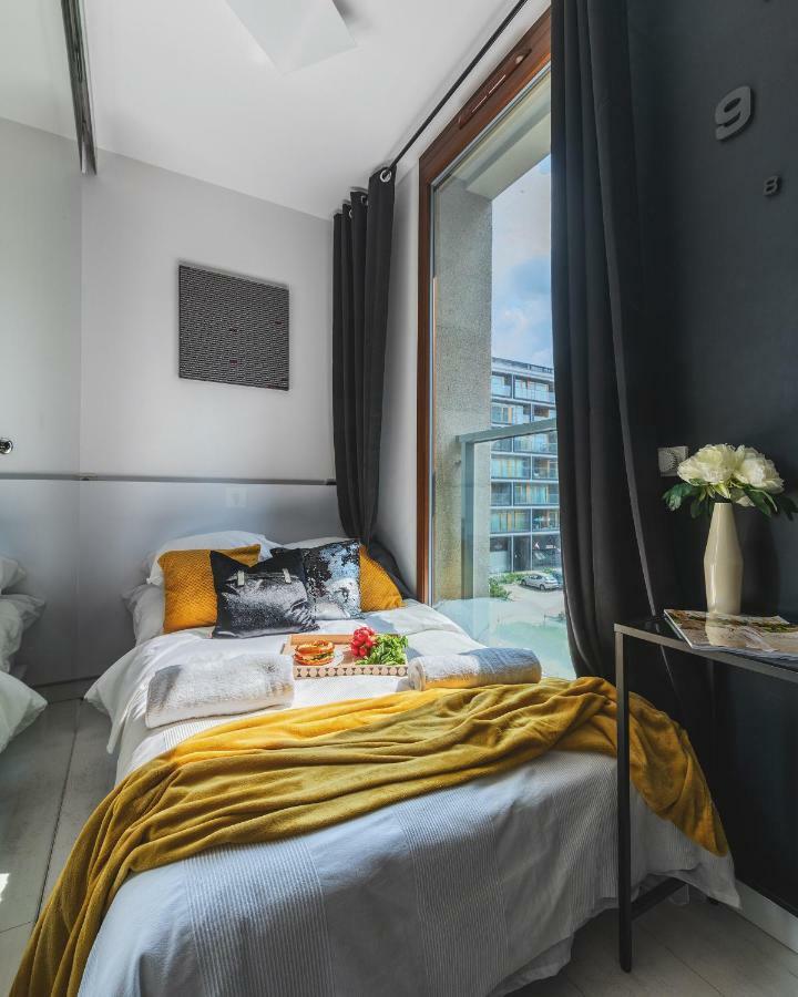 19 Dzielnica Kolejowa P&O Serviced Apartments Warsaw Exterior photo